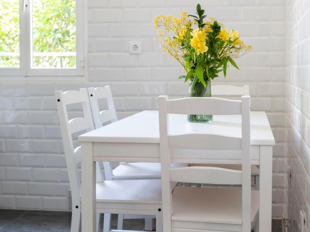 Apartamento De 4 Habitaciones En El Centro ซานตานเดร์ ภายนอก รูปภาพ