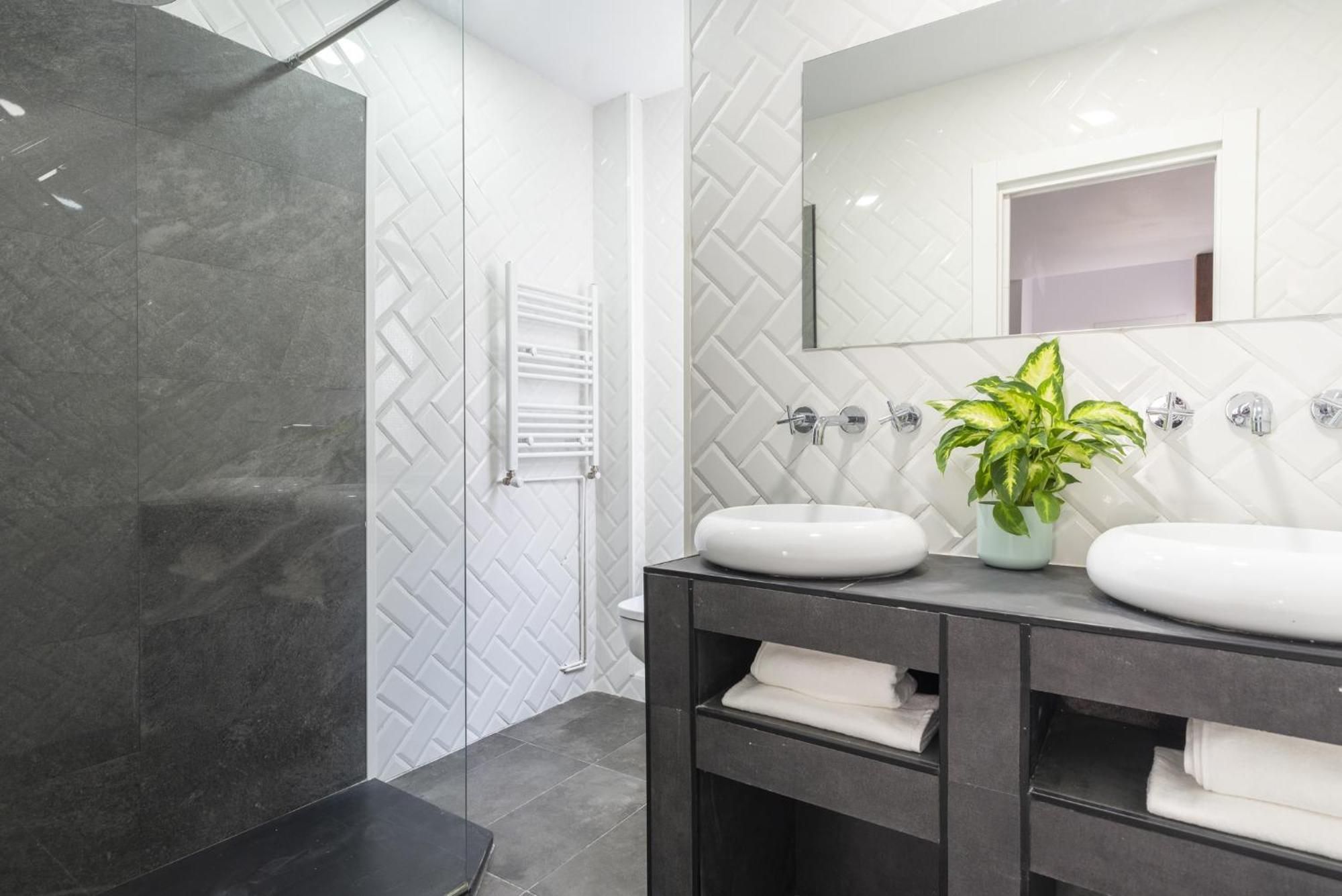 Apartamento De 4 Habitaciones En El Centro ซานตานเดร์ ภายนอก รูปภาพ