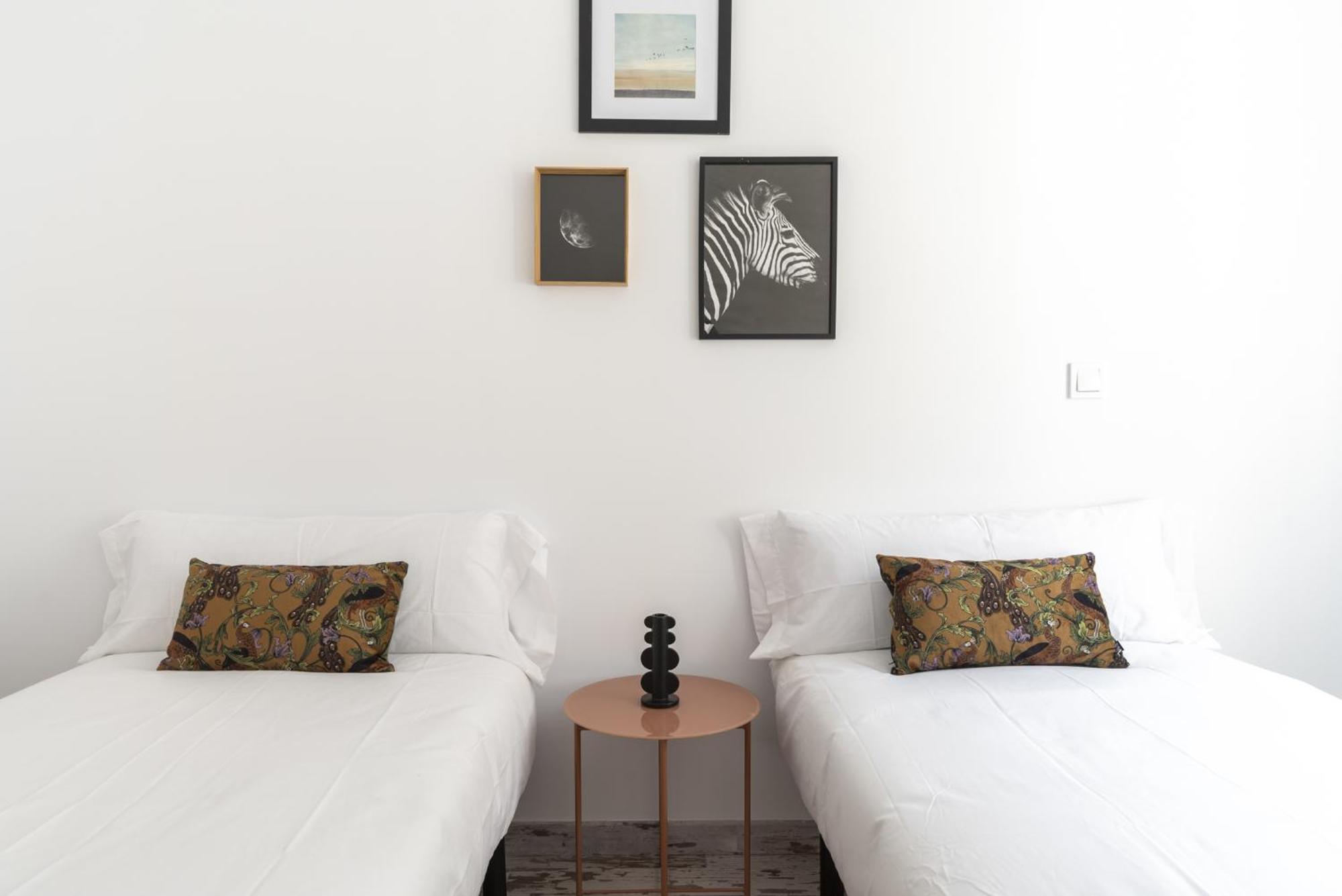 Apartamento De 4 Habitaciones En El Centro ซานตานเดร์ ภายนอก รูปภาพ