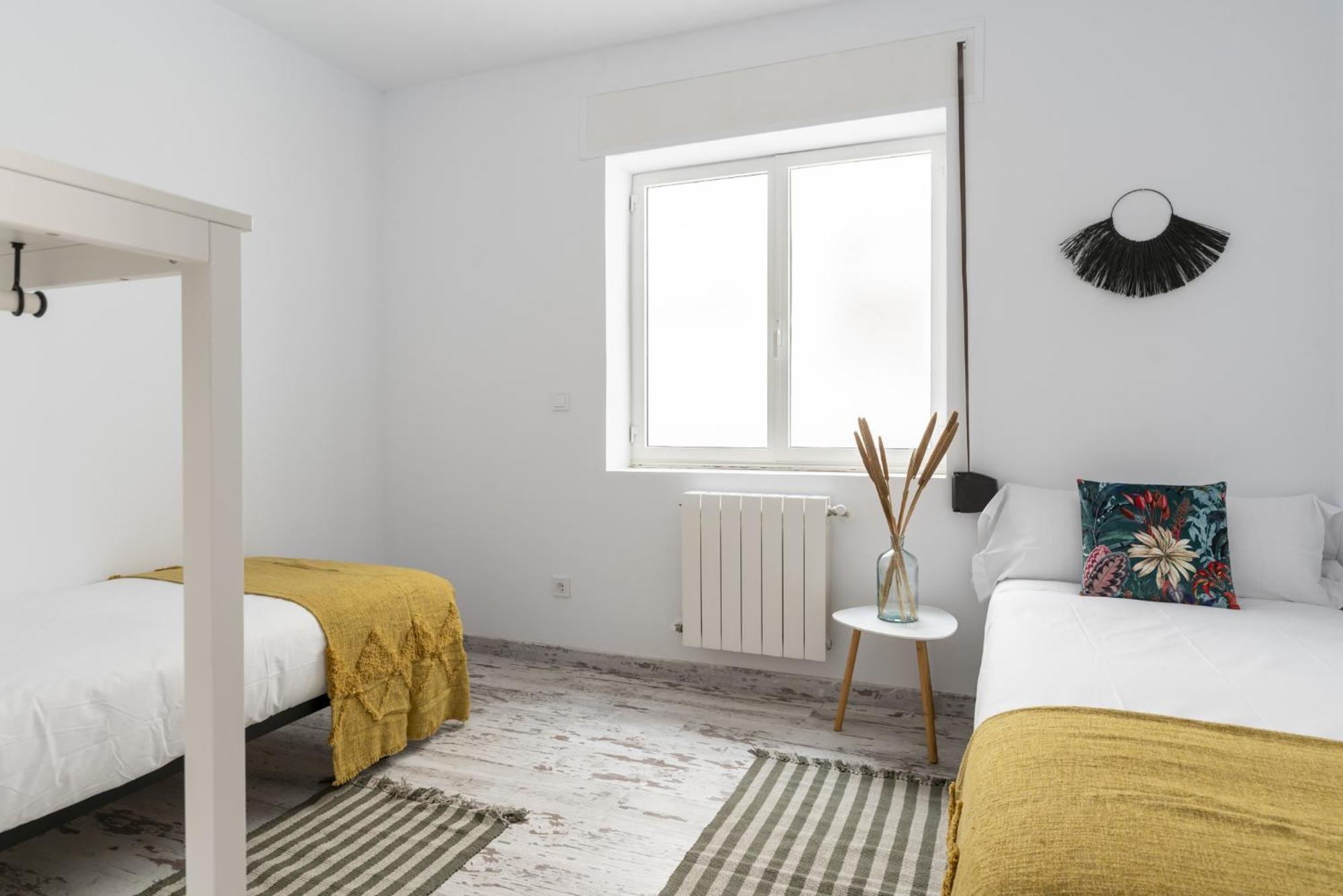 Apartamento De 4 Habitaciones En El Centro ซานตานเดร์ ภายนอก รูปภาพ