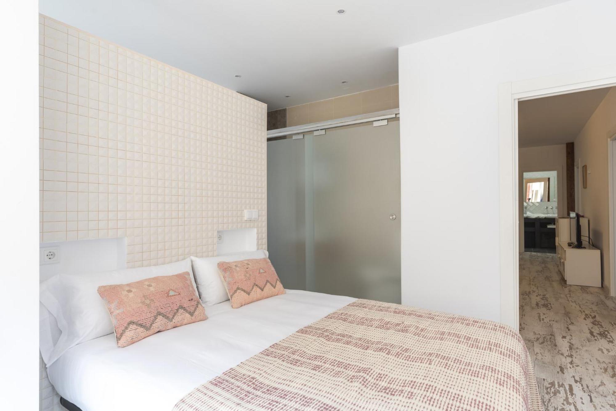 Apartamento De 4 Habitaciones En El Centro ซานตานเดร์ ภายนอก รูปภาพ